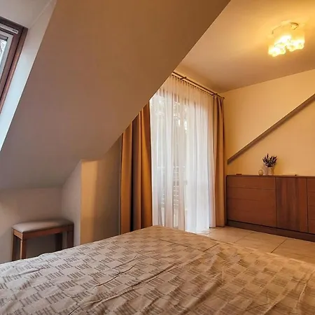 15 Apartment *